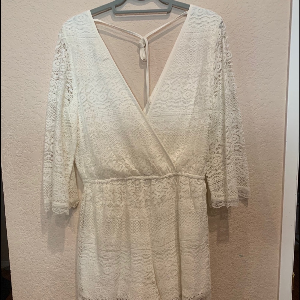 Off-white lace Romper. Jessica Simpson